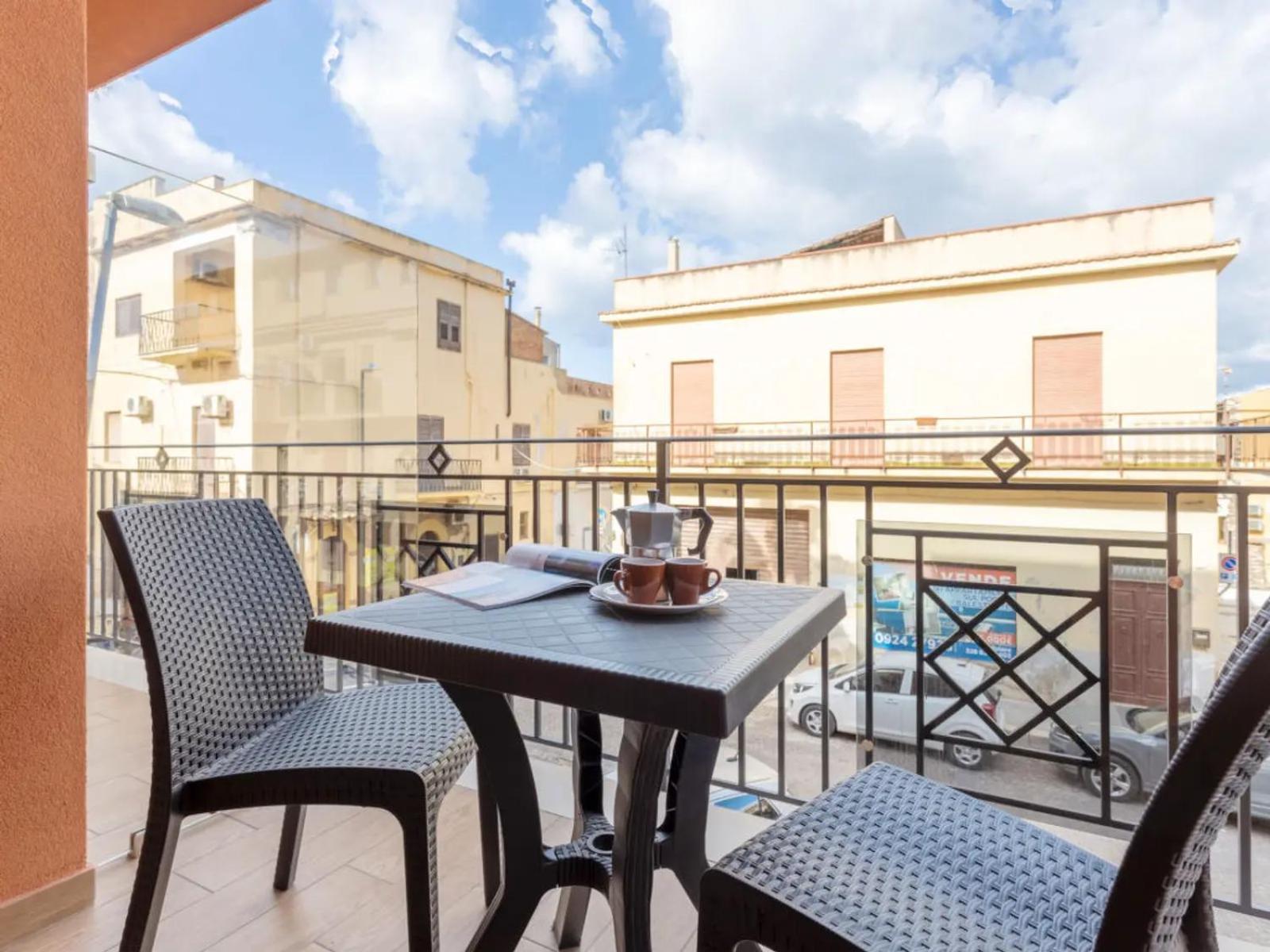 Azzurra Apartments Balestrate ภายนอก รูปภาพ