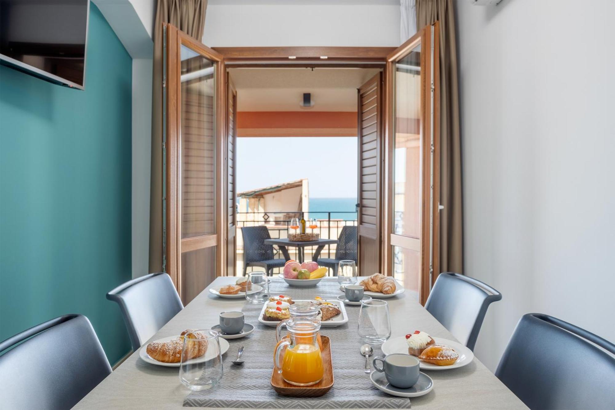 Azzurra Apartments Balestrate ภายนอก รูปภาพ
