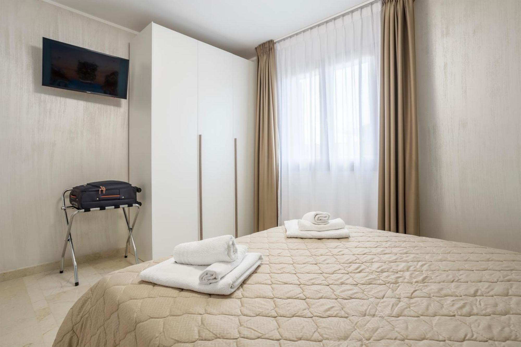 Azzurra Apartments Balestrate ภายนอก รูปภาพ
